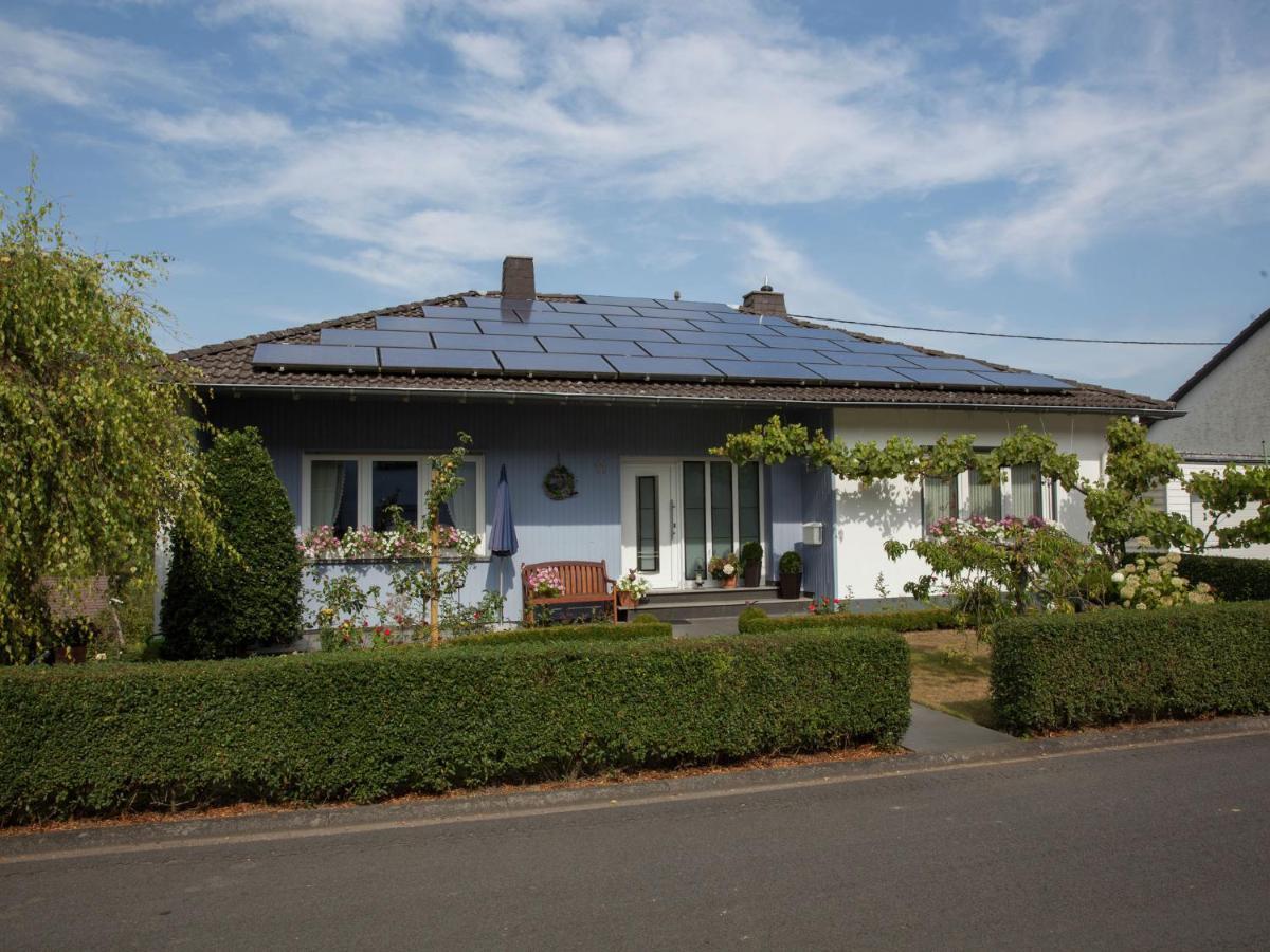 Apartment In Niederehe Near The Forest Üxheim Kültér fotó